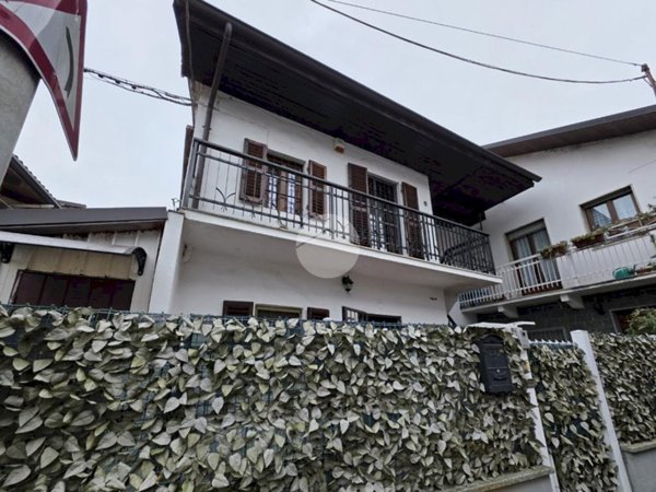 casa semindipendente in vendita a Torino in zona Bertolla