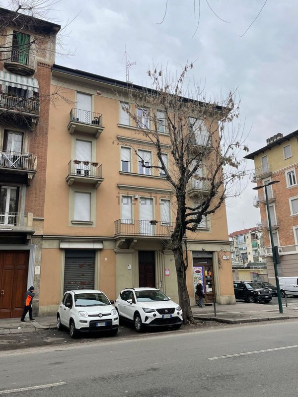 appartamento in vendita a Torino in zona Borgata Vittoria