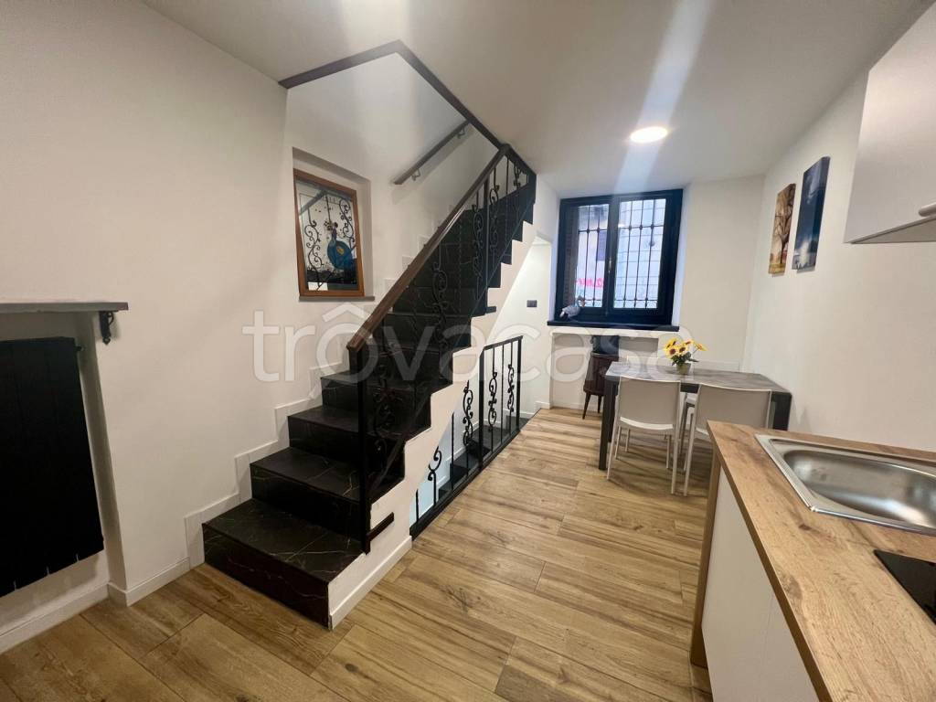 appartamento in vendita a Torino in zona Cit Turin