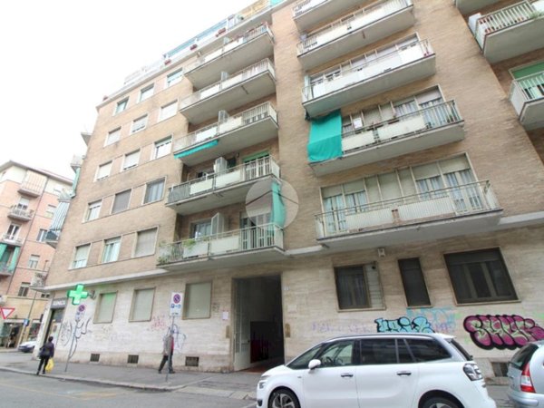 appartamento in vendita a Torino in zona Lingotto