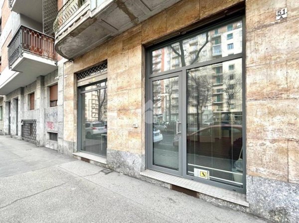 ufficio in vendita a Torino in zona Cenisia