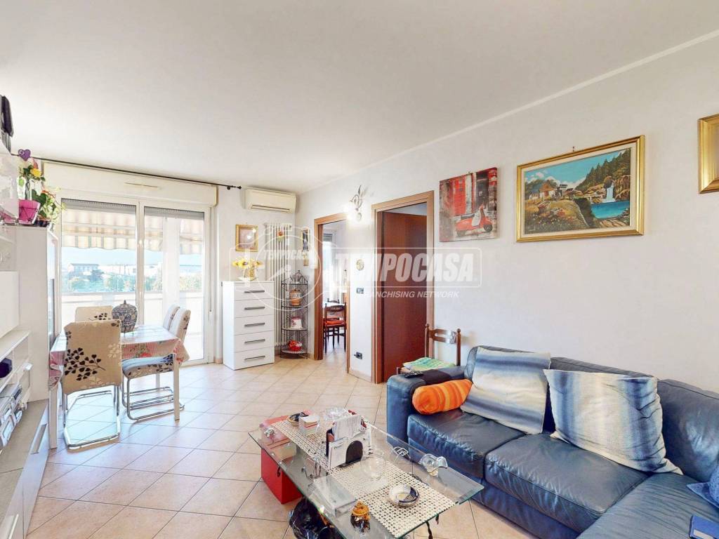 appartamento in vendita a Torino in zona Borgata Vittoria