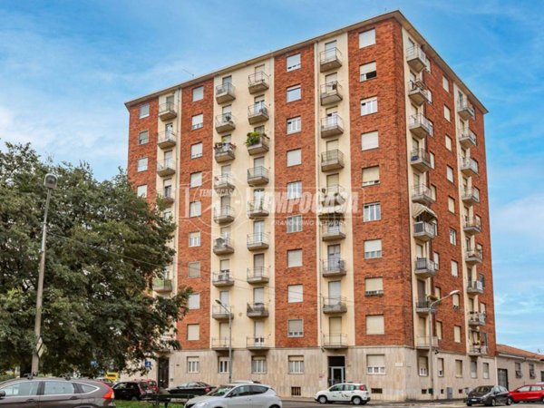 appartamento in vendita a Torino in zona Vallette