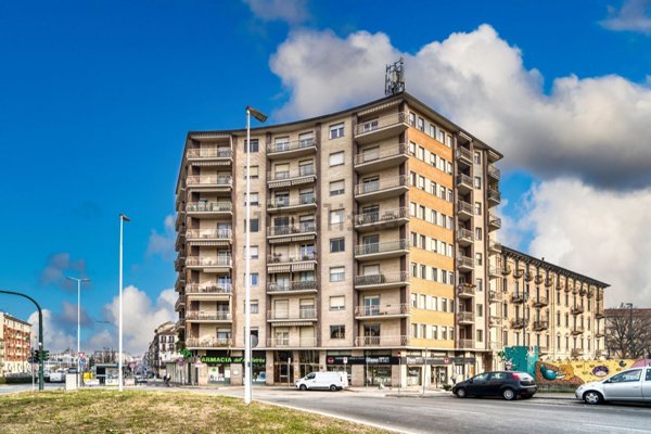 appartamento in vendita a Torino in zona Aurora