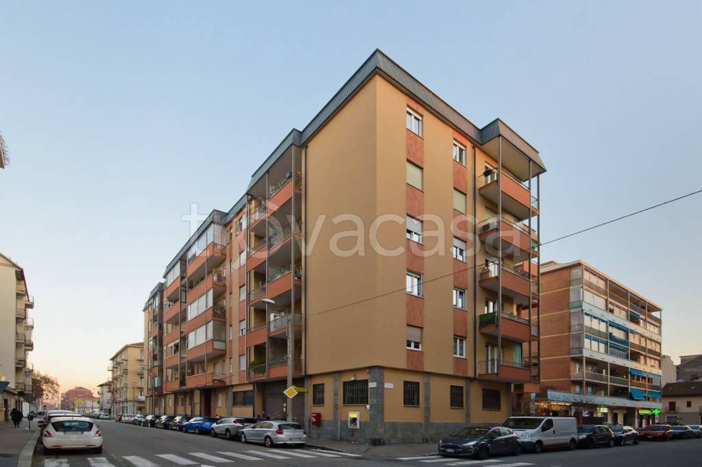 appartamento in vendita a Torino in zona Pozzo Strada