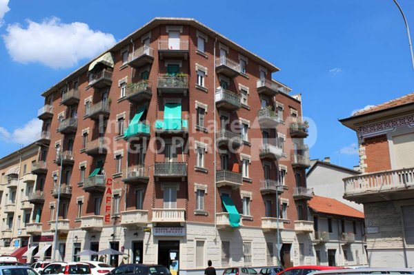 appartamento in vendita a Torino in zona Regio Parco