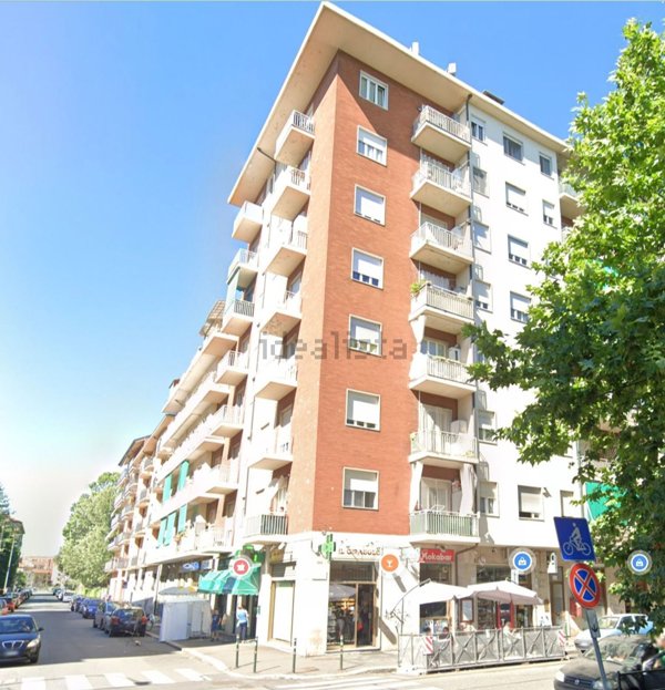 appartamento in vendita a Torino in zona Regio Parco