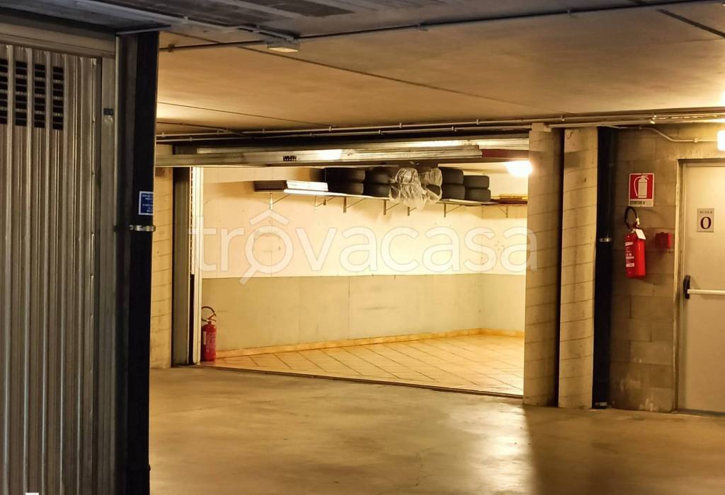 locale di sgombero in vendita a Torino