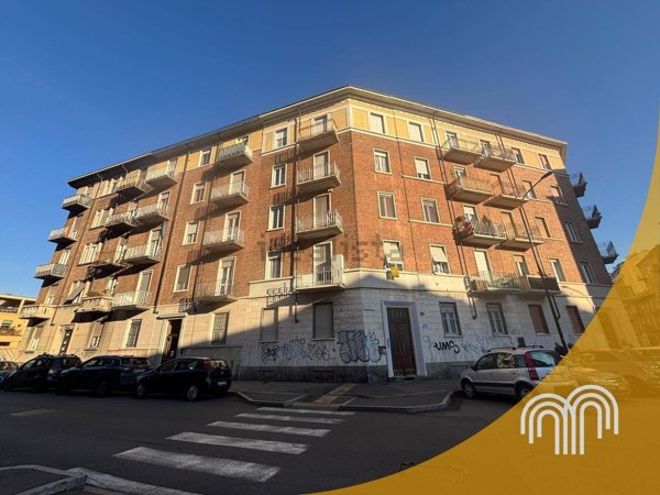 appartamento in vendita a Torino in zona Cenisia