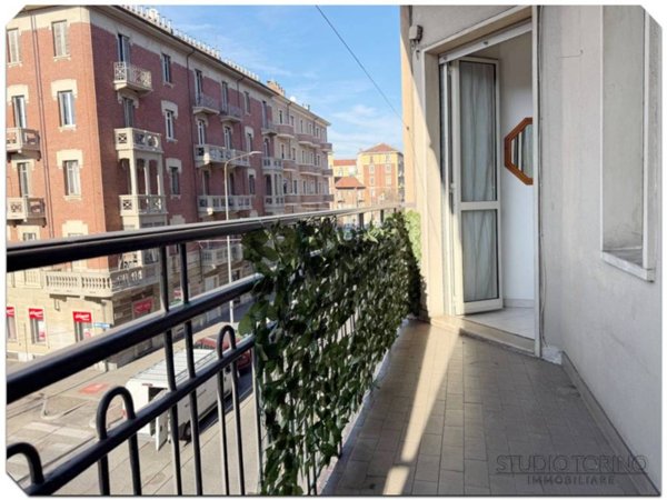 appartamento in vendita a Torino in zona Millefonti