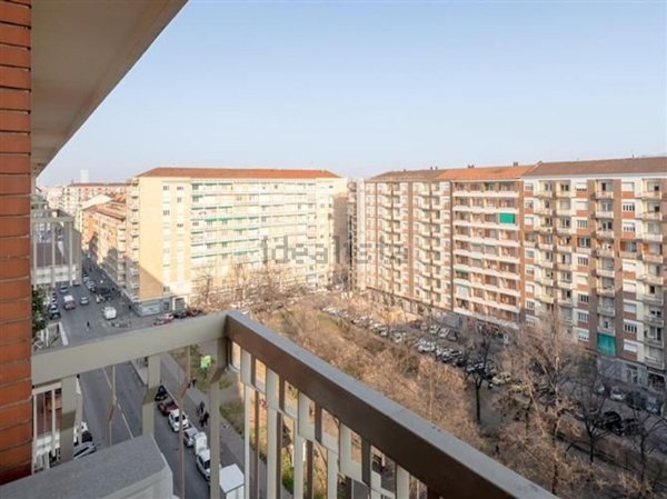appartamento in vendita a Torino in zona Santa Rita