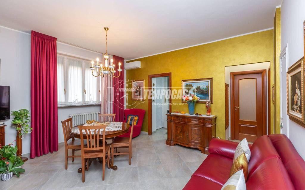 appartamento in vendita a Torino in zona Lucento