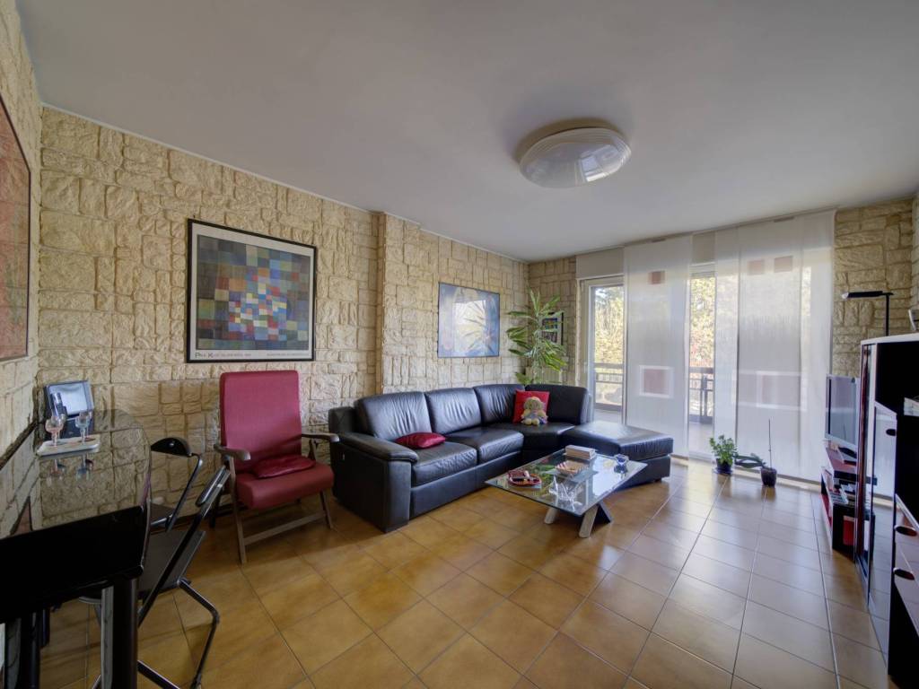 appartamento in vendita a Torino in zona Millefonti