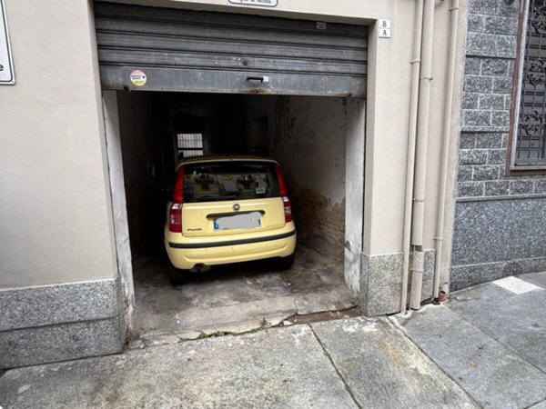 locale commerciale in vendita a Torino in zona Barriera di Milano