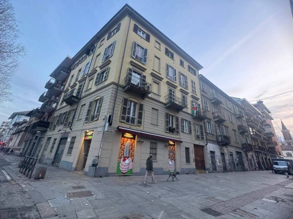 negozio in vendita a Torino in zona Vanchiglia