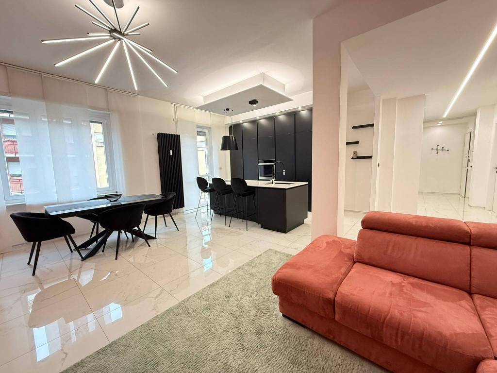 appartamento in vendita a Torino in zona Lingotto