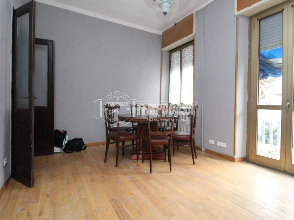 appartamento in vendita a Torino in zona Borgata Vittoria