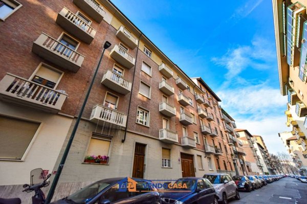 appartamento in vendita a Torino in zona Cenisia