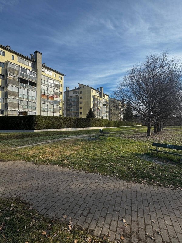 appartamento in vendita a Torino in zona Borgata Vittoria