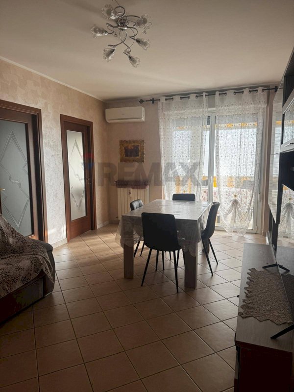 appartamento in vendita a Torino in zona Borgata Vittoria