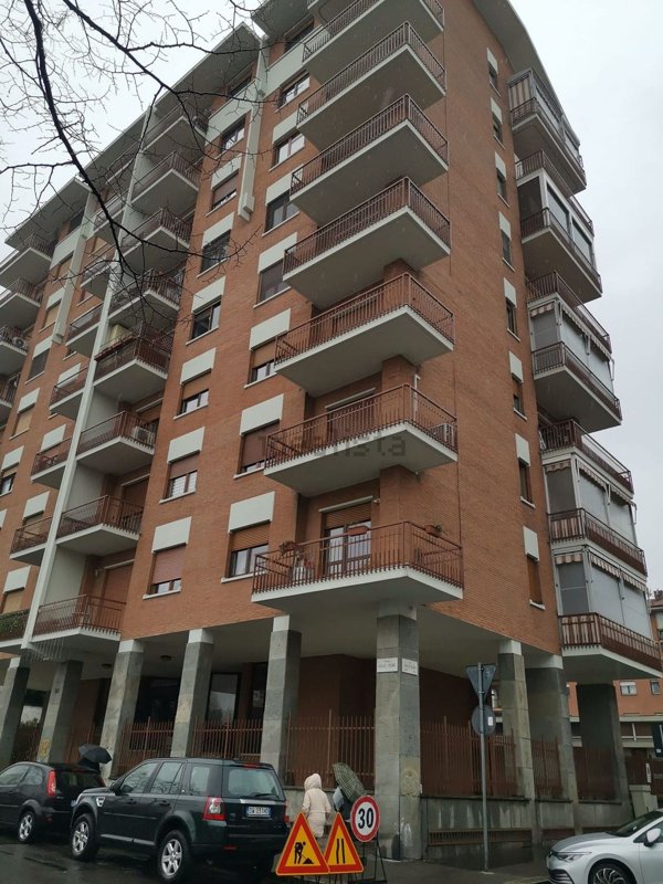 appartamento in vendita a Torino in zona Rebaudengo