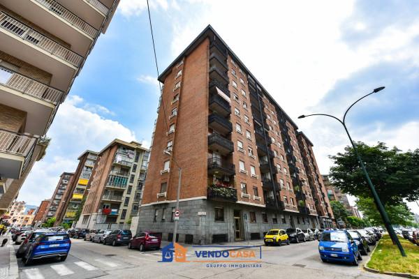 appartamento in vendita a Torino in zona Lingotto
