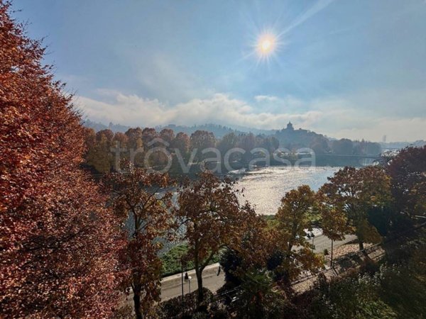 appartamento in vendita a Torino in zona Vanchiglia