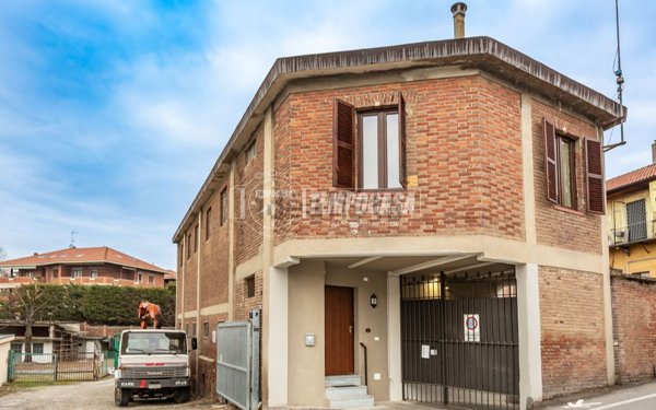 appartamento in vendita a Torino in zona Cavoretto