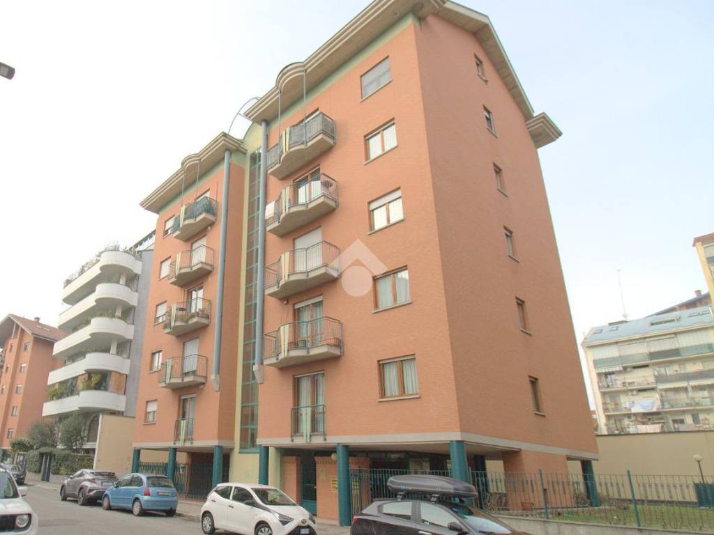 appartamento in vendita a Torino in zona Pozzo Strada