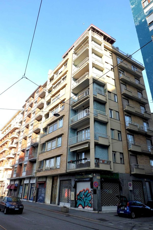 negozio in vendita a Torino in zona Campidoglio