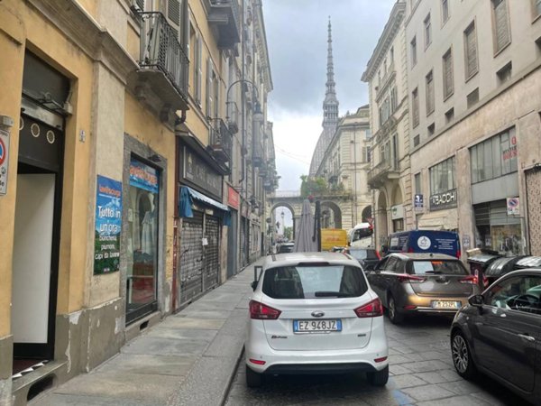 negozio in vendita a Torino