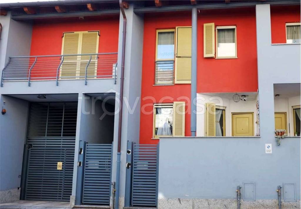 casa indipendente in vendita a Torino in zona Borgo San Paolo