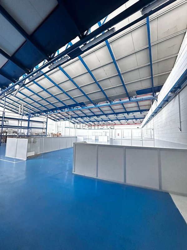 locale di sgombero in vendita a Torino