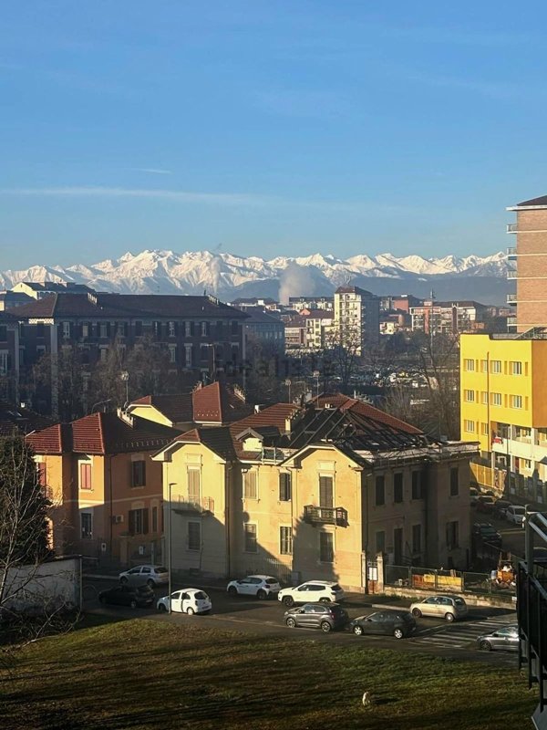 appartamento in vendita a Torino in zona Borgo San Paolo