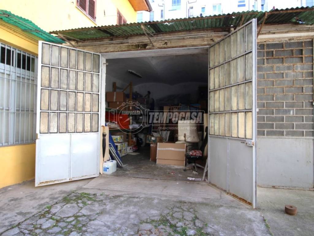 casa indipendente in vendita a Torino in zona Barriera di Milano