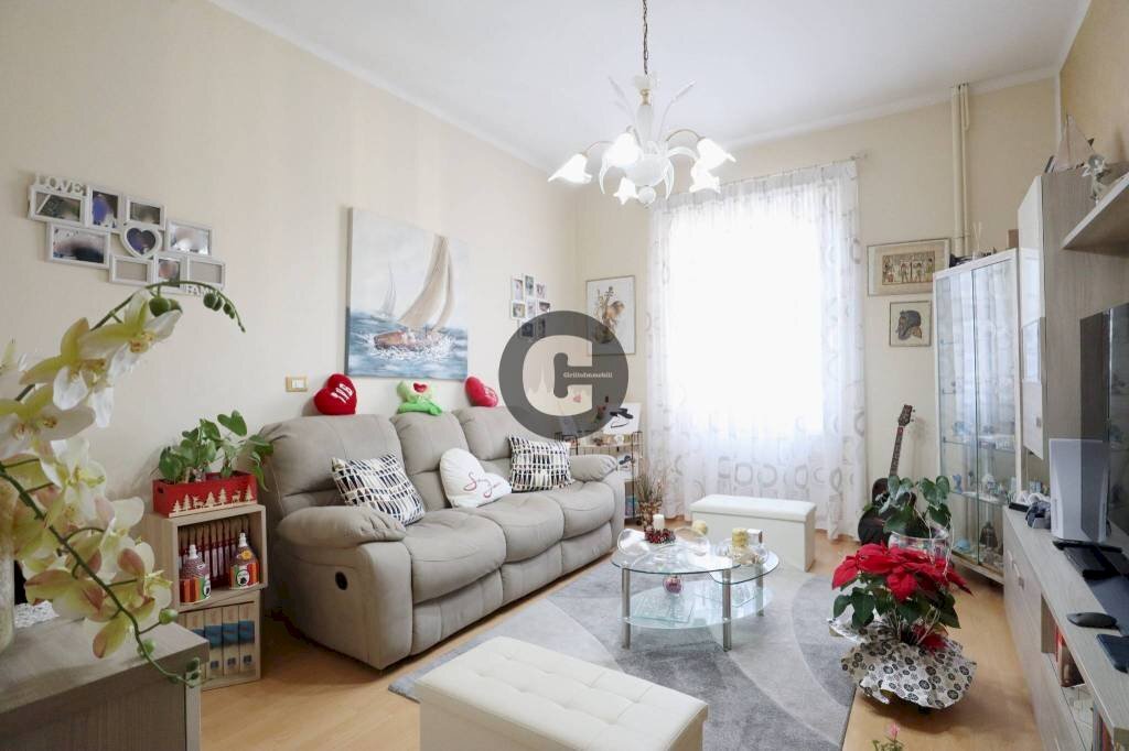 appartamento in vendita a Torino in zona Rosa