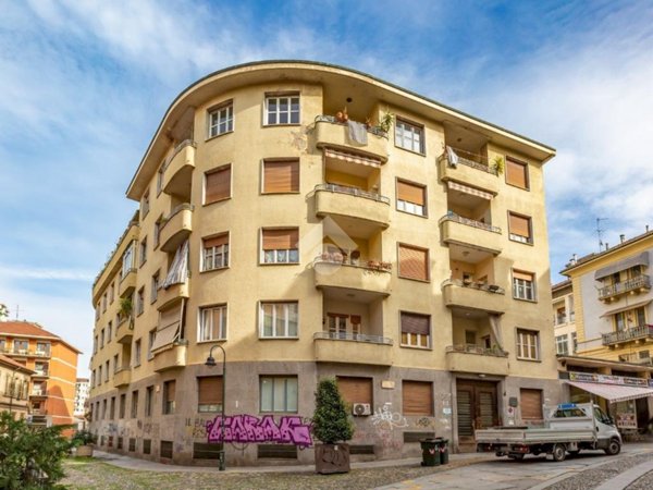 appartamento in vendita a Torino in zona Aurora