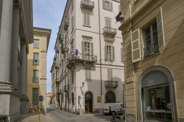 appartamento in vendita a Torino in zona Centro Storico