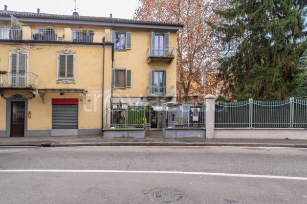 negozio in vendita a Torino in zona Gran Madre