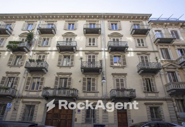 appartamento in vendita a Torino in zona Centro Storico