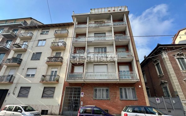 appartamento in vendita a Torino in zona Pozzo Strada