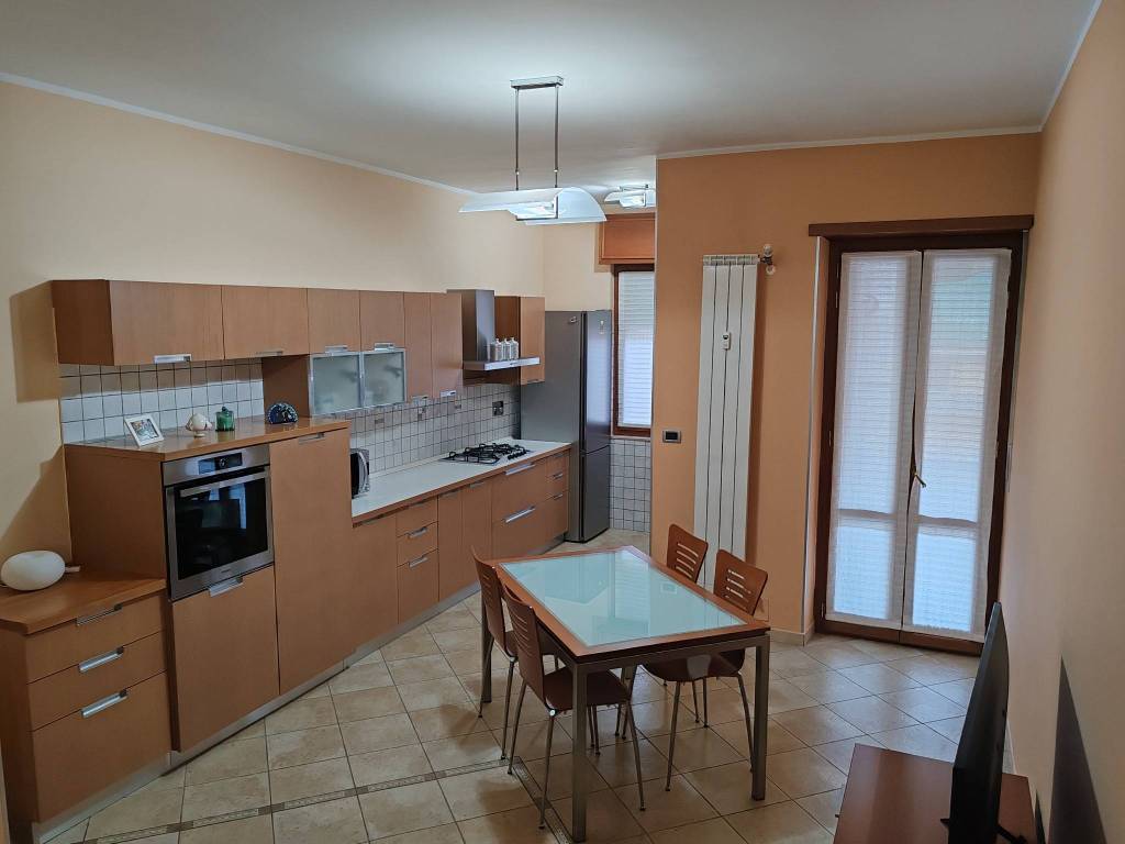 appartamento in vendita a Torino in zona Borgata Vittoria