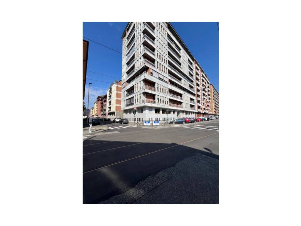 negozio in vendita a Torino in zona San Salvario