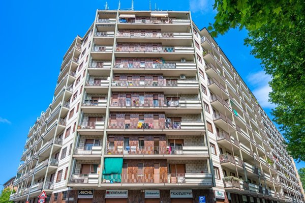 appartamento in vendita a Torino in zona Lucento