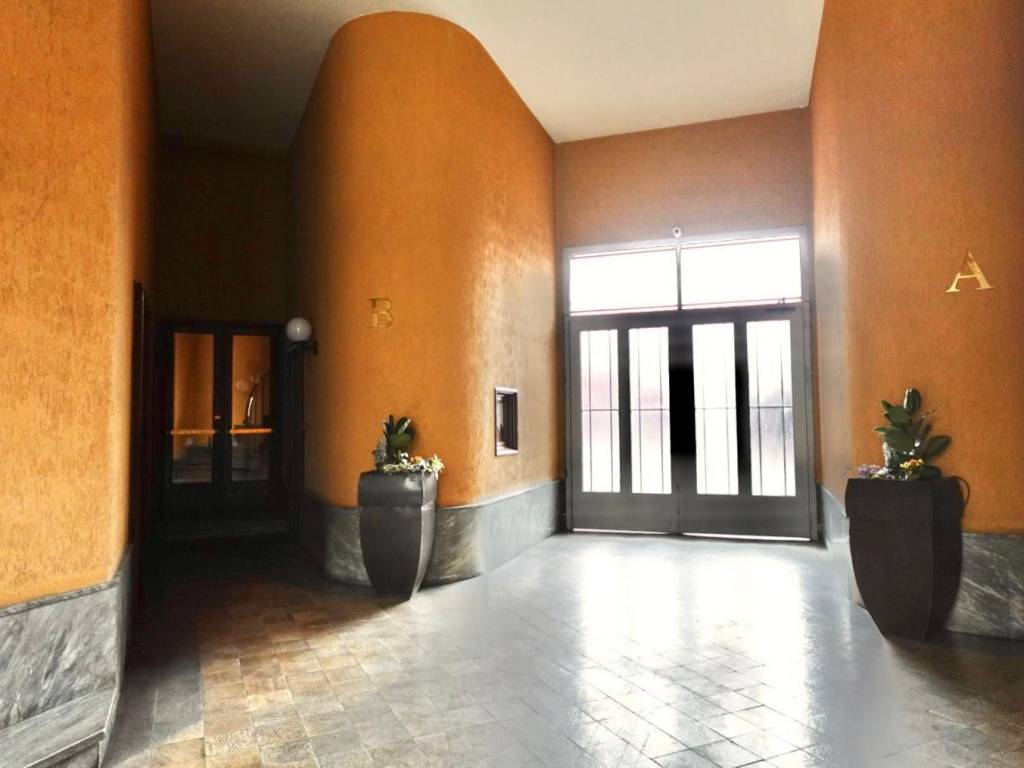 appartamento in vendita a Torino in zona Lingotto