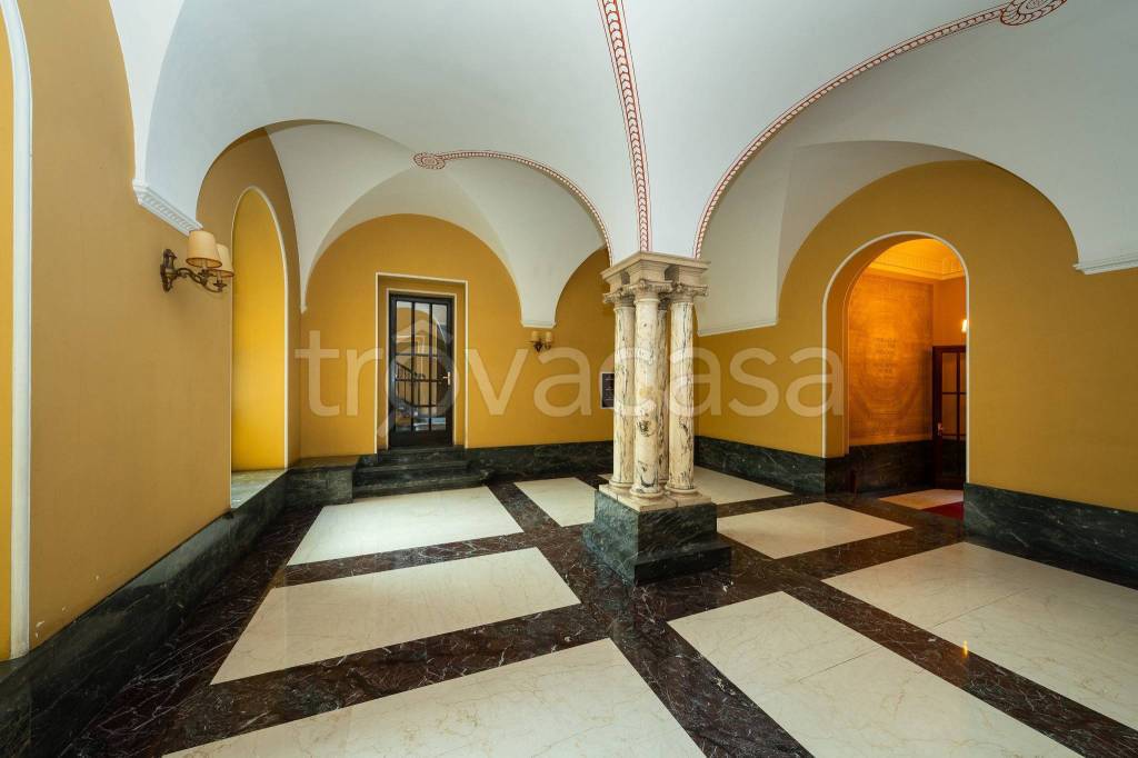 appartamento in vendita a Torino in zona Crocetta