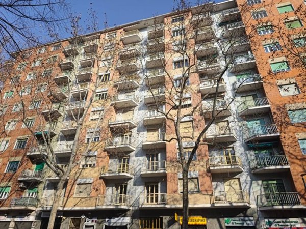 appartamento in vendita a Torino in zona Millefonti