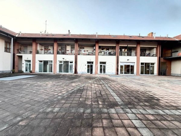 ufficio in vendita a Torino in zona Mirafiori Sud