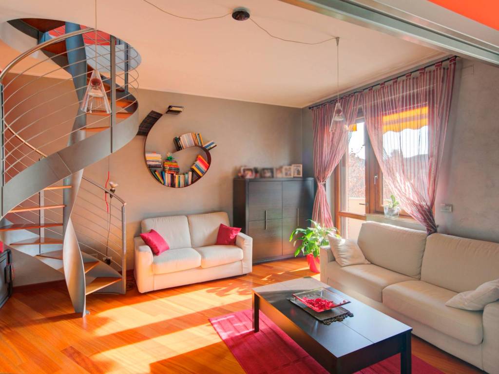 appartamento in vendita a Torino in zona Parella