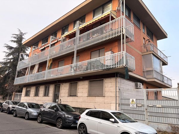 appartamento in vendita a Torino in zona Mirafiori Sud